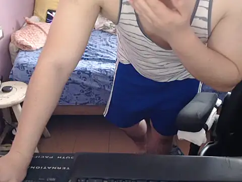 thealfawolf01 online show from 07-20-26, 04:09