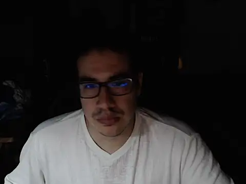 Snapshot of thealfawolf01 chatting on 05-08-26, 01:53 thealfawolf01 online show from 05-08-26, 01:53