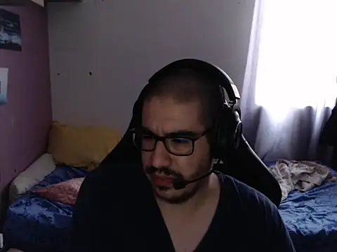 thealfawolf01 online show from 07-19-26, 06:15
