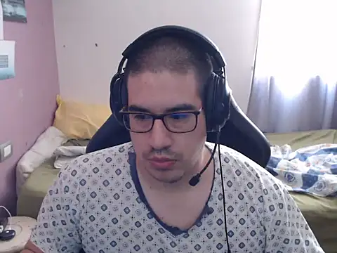 thealfawolf01 online show from 07-29-26, 04:39
