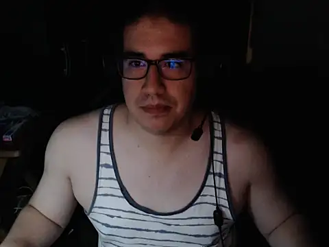 Snapshot of thealfawolf01 chatting on 04-21-26, 05:58 thealfawolf01 online show from 04-21-26, 05:58
