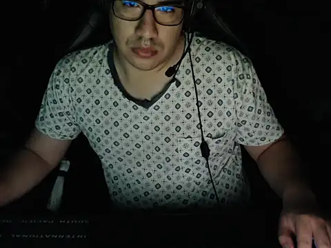 thealfawolf01 online show from 06-24-26, 10:58