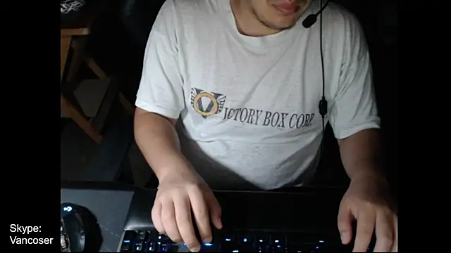 thealfawolf01 online show from 02-09-25, 05:40