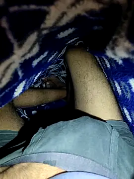 Snapshot of cumshotboy01 chatting on 11-28-25, 09:15 cumshotboy01 online show from 11-28-25, 09:15