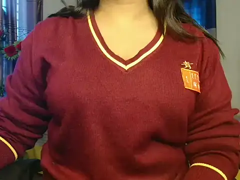 Snapshot of Unlucky-flowers chatting on 12-15-25, 07:03 Unlucky-flowers online show from 12-15-25, 07:03