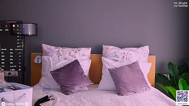 PannaDakota online show from 10-07-25, 08:37