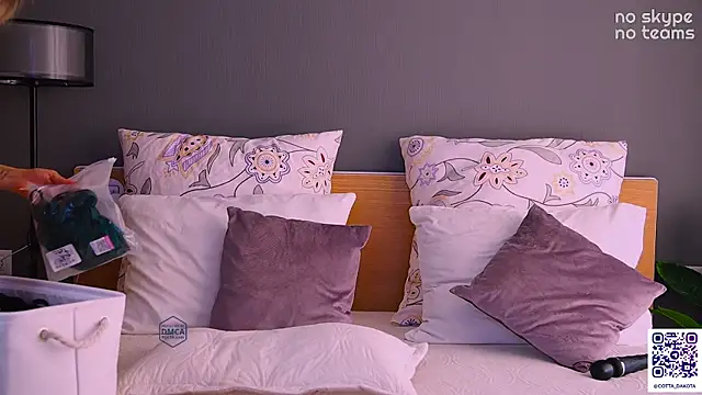 PannaDakota online show from 09-30-25, 06:19