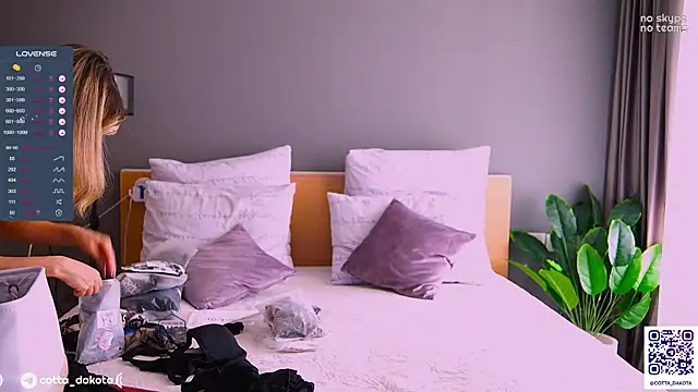 PannaDakota online show from 09-25-25, 07:36