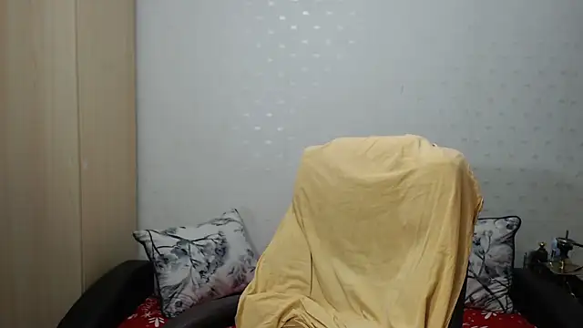PrinceEagle online show from 10-24-25, 07:57