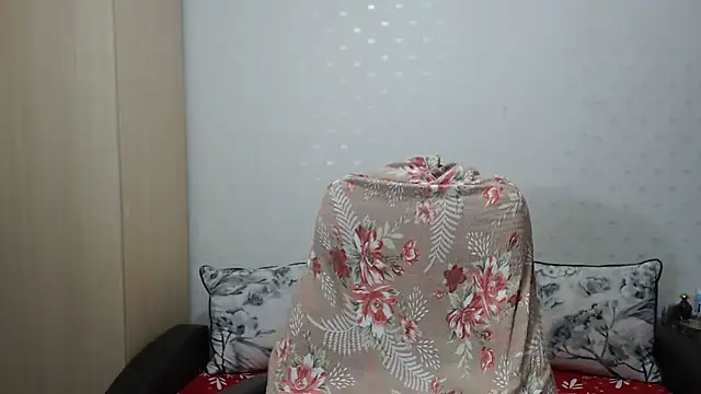 PrinceEagle online show from 10-19-25, 07:38