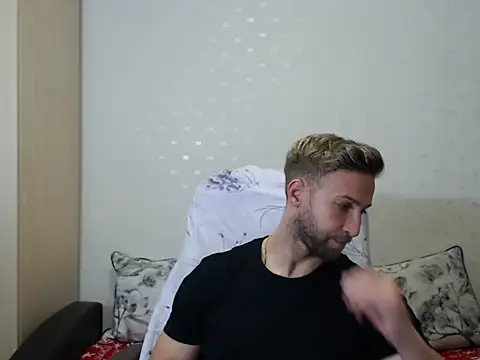 PrinceEagle online show from 11-06-25, 09:08