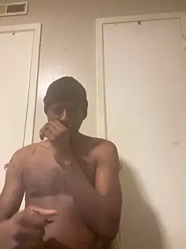 Snapshot of Andrew130 chatting on 02-04-26, 02:23 Andrew130 online show from 02-04-26, 02:23