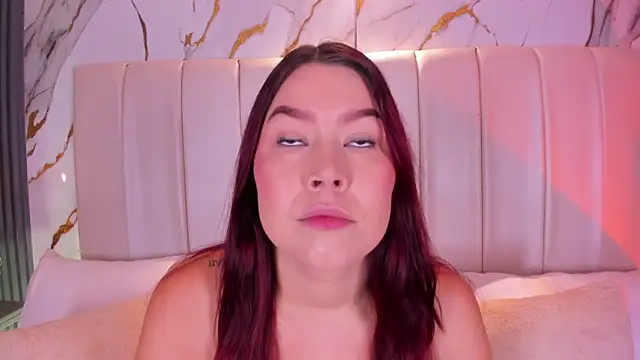 LiaTink online show from 04-13-26, 11:36