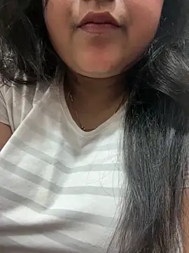 smile pretty online show from 02-27-26, 05:35