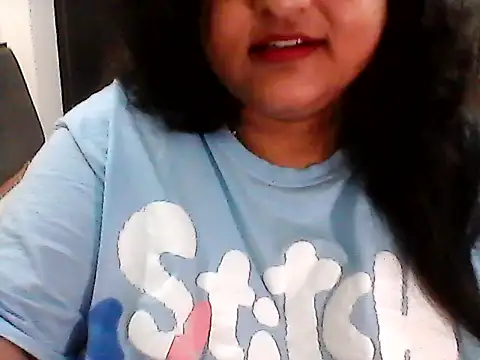 smile pretty online show from 06-18-26, 06:13