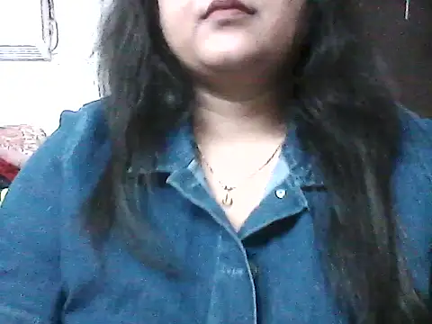 Snapshot of smile_pretty chatting on 05-05-26, 04:32 smile pretty online show from 05-05-26, 04:32