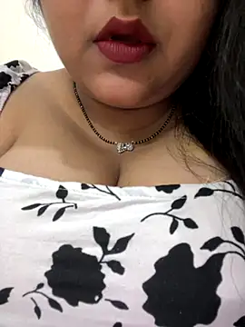 smile pretty online show from 10-16-25, 06:49