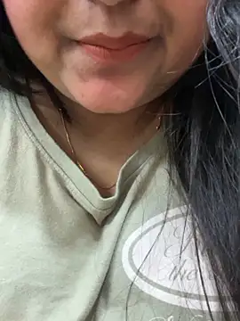 smile pretty online show from 02-20-26, 04:31