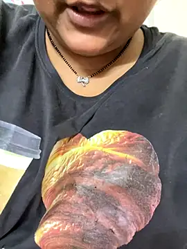 smile pretty online show from 10-29-25, 06:07