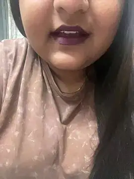 smile pretty online show from 02-25-25, 09:15