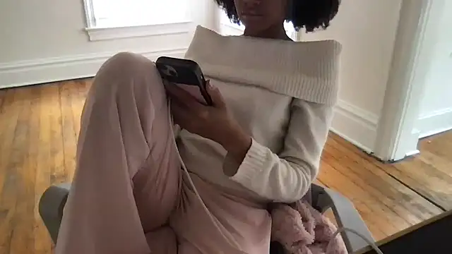 loveofbea online show from 04-11-26, 09:40