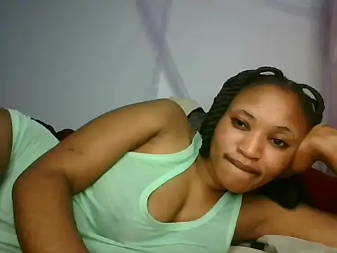 cutenipples online show from 11-17-25, 04:22