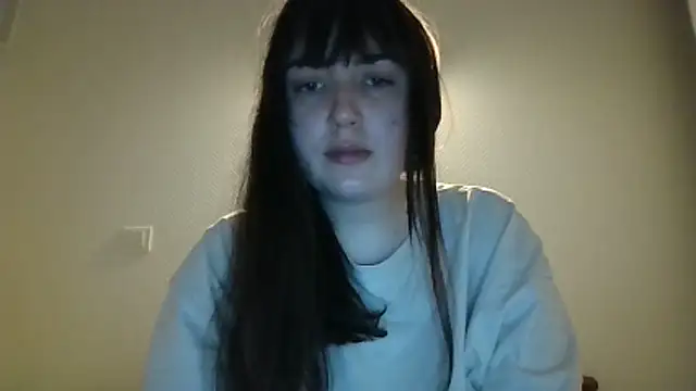 Lynylou online show from 05-25-26, 03:06