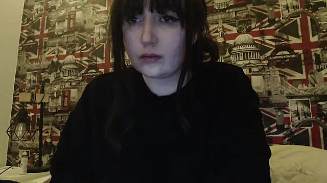 Lynylou online show from 03-24-26, 09:37