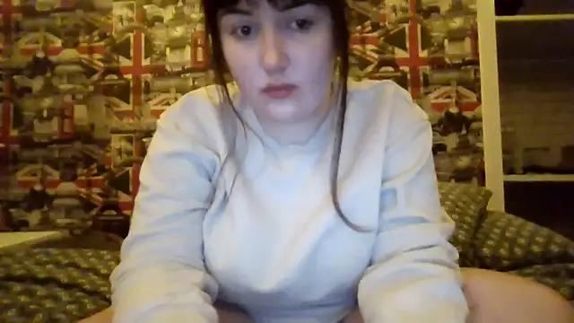 Lynylou online show from 11-14-25, 09:18