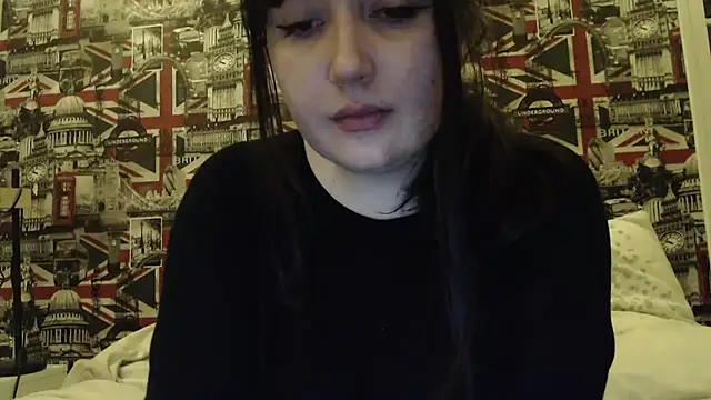 Lynylou online show from 03-25-26, 08:52