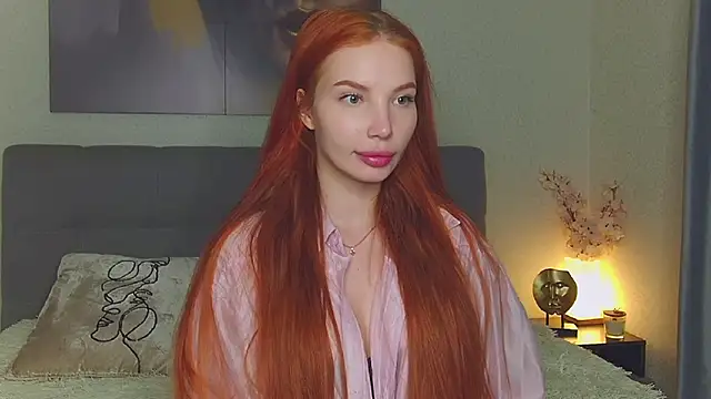 JudyWalkerr online show from 09-11-25, 01:55