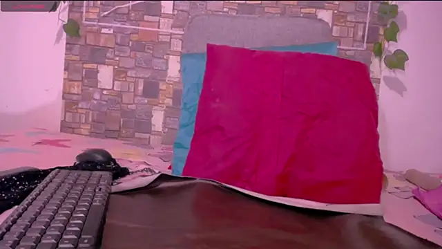 CrazyRousex online show from 03-05-26, 02:46