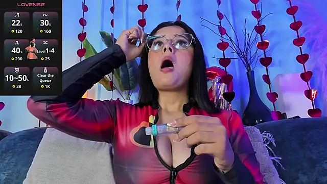 Elizabeth VonSweet online show from 02-05-26, 12:23