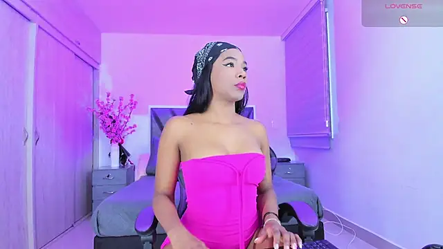 paula  cruzz online show from 07-21-26, 05:20