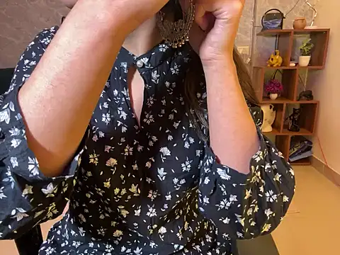 MidnightFlame online show from 02-03-25, 03:59