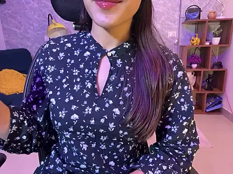 MidnightFlame online show from 02-03-25, 07:00