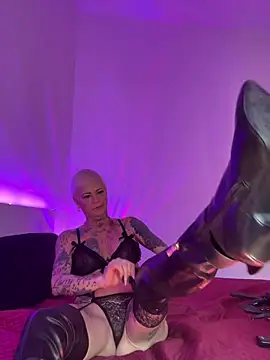 rati airdinjb online show from 03-25-26, 01:32