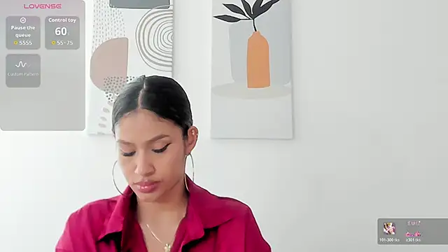 Snapshot of SeleneClark chatting on 05-19-26, 08:16 SeleneClark online show from 05-19-26, 08:16