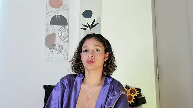 SeleneClark online show from 10-01-25, 10:35