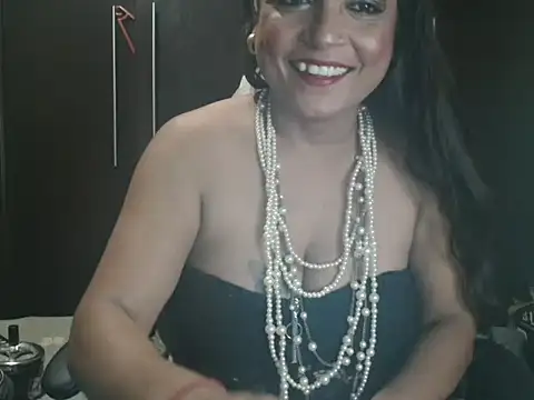 Snapshot of blzed420 chatting on 05-31-26, 06:31 blzed420 online show from 05-31-26, 06:31