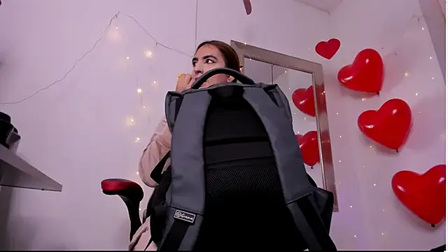 angel hardy dl online show from 03-03-26, 12:01