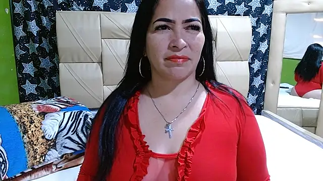 Stefanny Taylor  online show from 02-05-26, 04:03