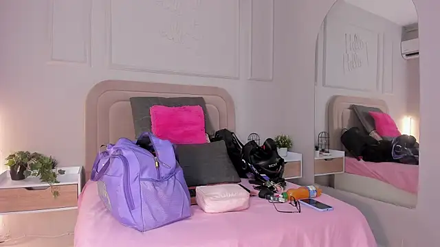 Maristxxr online show from 12-19-25, 07:38