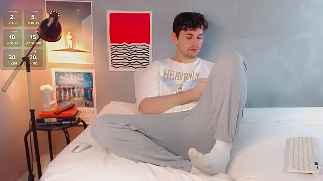 Elio555 online show from 11-06-25, 07:51