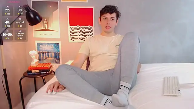 Elio555 online show from 10-29-25, 12:15