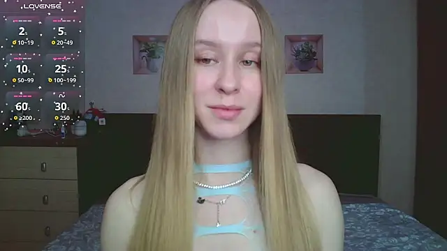 Snapshot of Lily__Devil chatting on 03-01-26, 02:06 Lily Devil online show from 03-01-26, 02:06