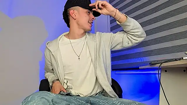 Snapshot of bastia_noooo chatting on 09-11-25, 06:24 bastia noooo online show from 09-11-25, 06:24