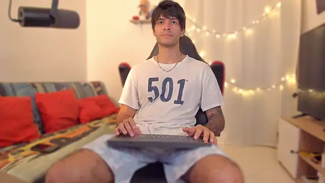 justin stark7 online show from 01-07-26, 09:42