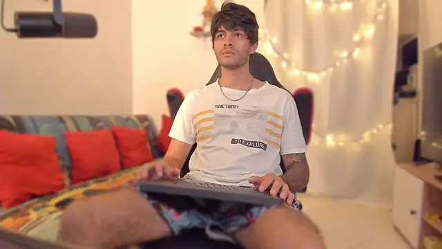 justin stark7 online show from 12-16-25, 08:46