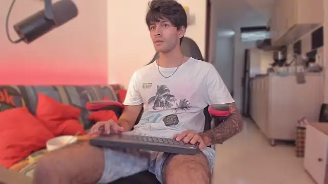 justin stark7 online show from 11-17-25, 09:41